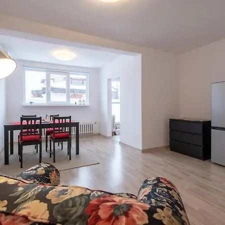 Lz Spacious One Bedroom In Centre By Flat Mаnager