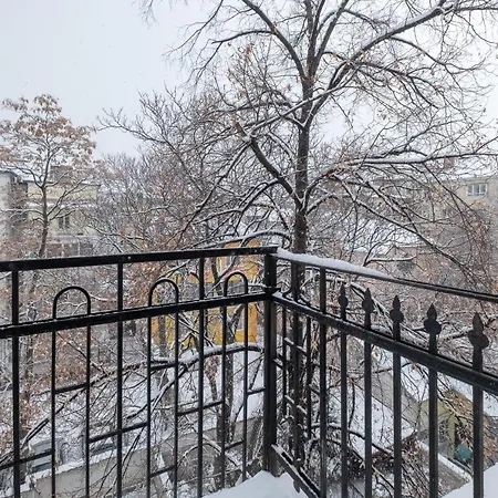 Lz Spacious One Bedroom In Centre By Flat Mаnager Апартамент София