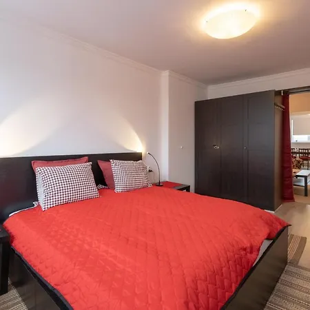 Lz Spacious One Bedroom In Centre By Flat Mаnager شقة